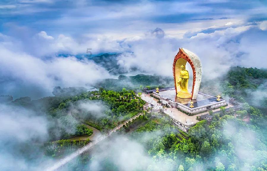 贝隆：我看不出国米现在有什么缺陷 劳塔罗已变得更加果断且全面